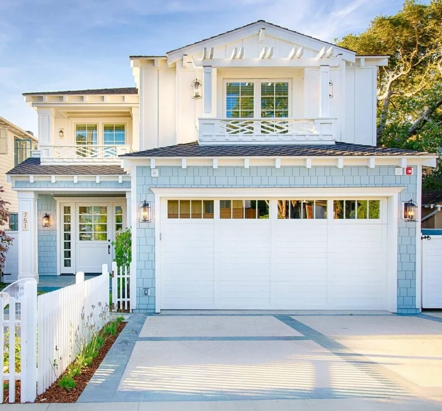 Exterior house painting in Florida